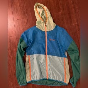 Cotopaxi windbreaker NWOT - Womens Medium